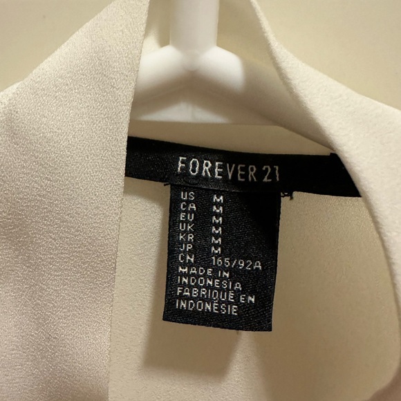 Forever 21 blouse - Picture 3 of 3